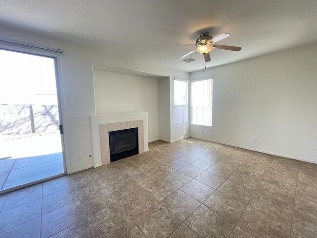 Building Photo - This property has been shown before and wi...