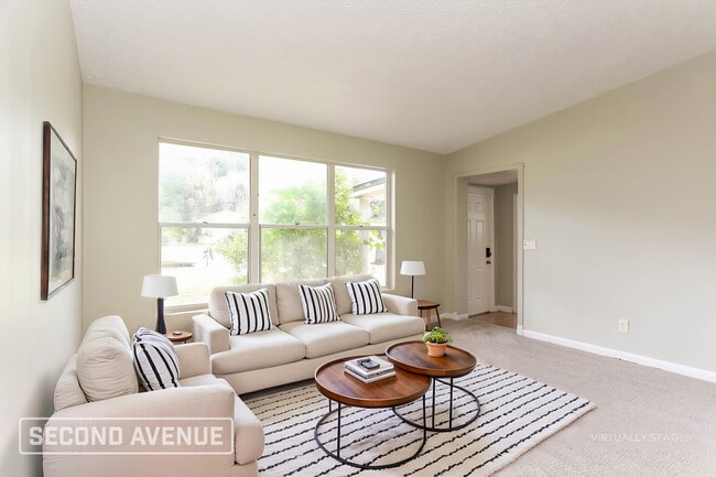 Building Photo - 8645 Samona Dr W