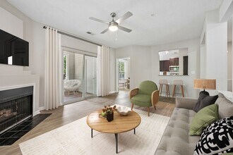 Building Photo - Crestline Cary