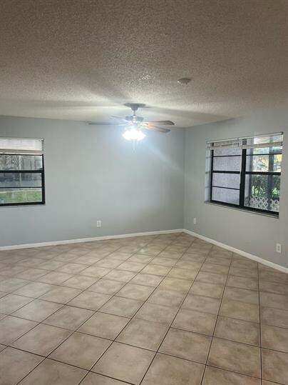 Foto del edificio - 8601 NW 35th Ct