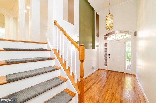 Building Photo - 7704 Annandale Mains Ct