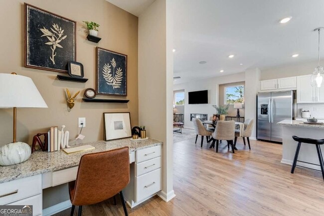 Foto del edificio - 5731 Plaza Dr SE