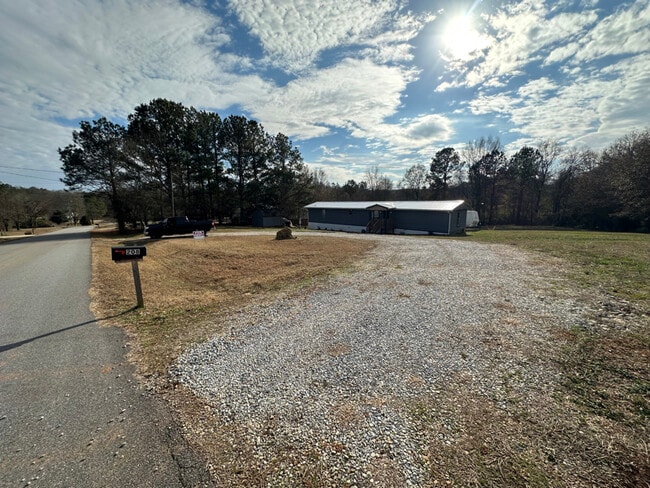 Foto del edificio - 208 Trotters Way