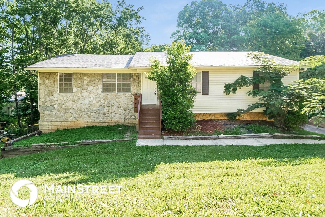 Primary Photo - 436 15th Ln NW