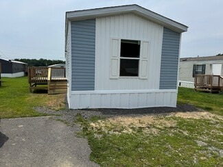 Building Photo - 571 Jessica Way