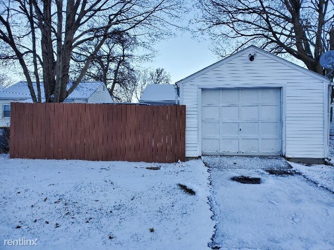 Building Photo - 2 br, 1 bath House - 808 Anderson Ave