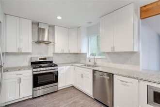Building Photo - 5402 Chevy Cir