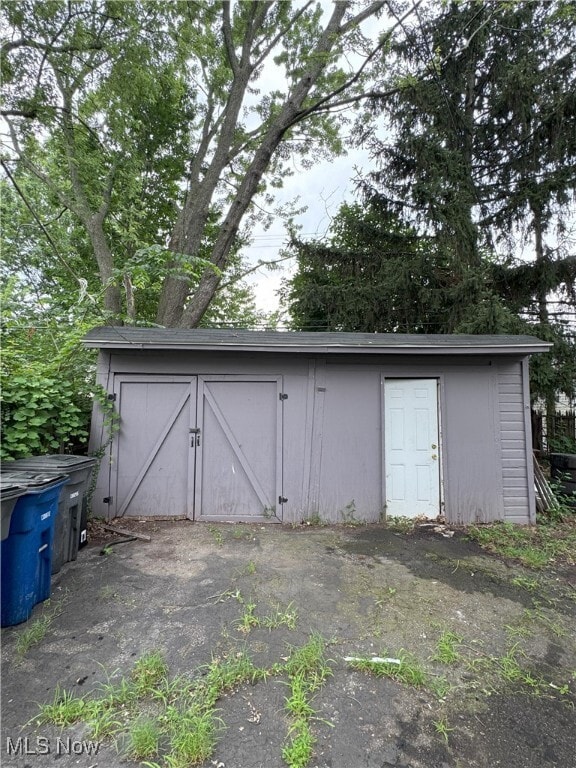 2786 E 119th St Cleveland, OH 44120 – photo 4