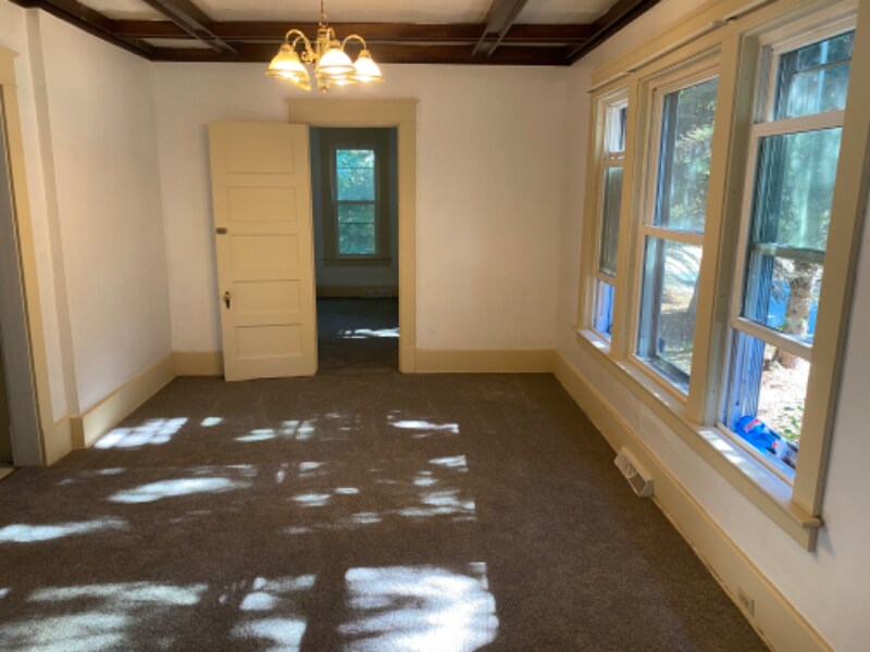Foto del edificio - 421 E 27th St