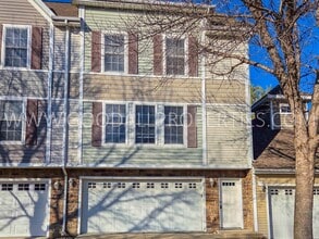 Building Photo - 4317 153rd St