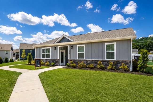 Building Photo - 7373 Valley Grove Ln