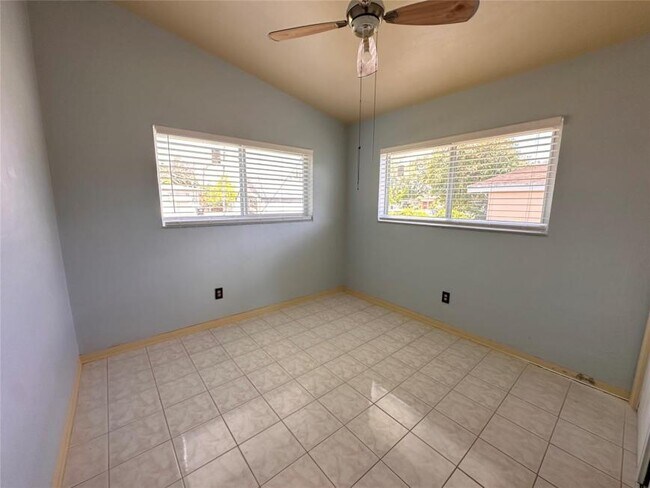 Foto del edificio - 3 bedroom in North Miami FL 33162