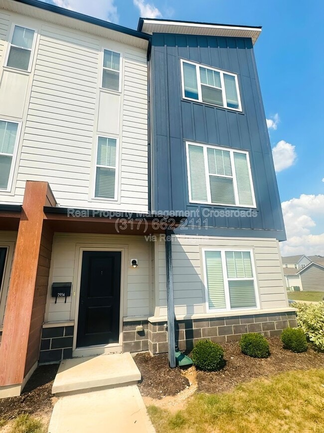 Photo - 2934 W New York St Townhome