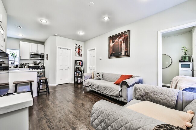 Sala de estar - 1411 W Flournoy St