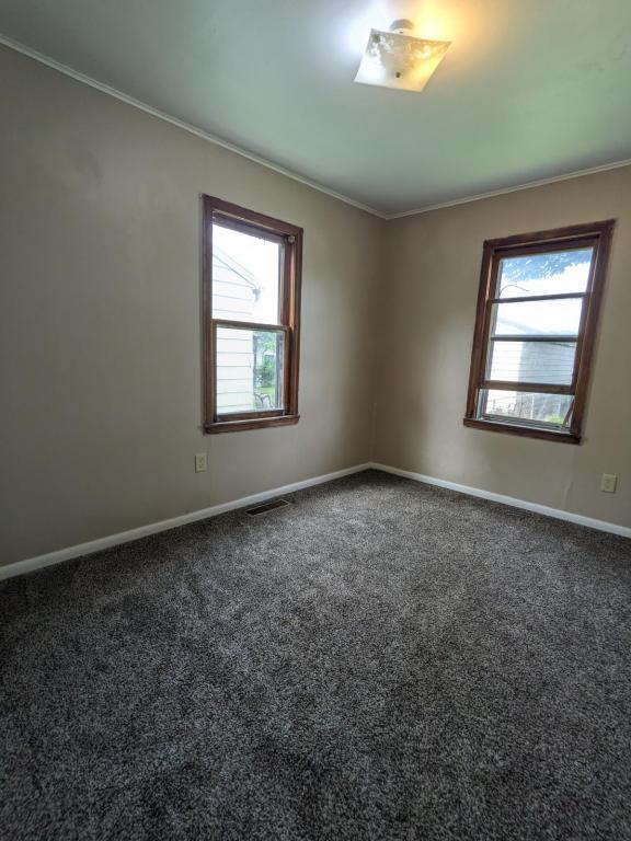 Building Photo - 610 E Gerhart St