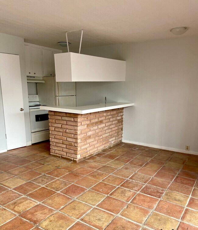 Cocina - 1612 Colquitt St