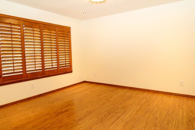 Foto del edificio - 1809 Pueblo Alegre Dr