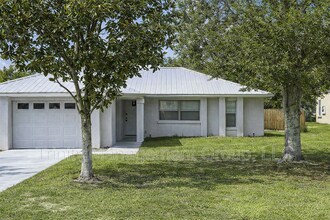 Building Photo - 3041 Hoban Ave