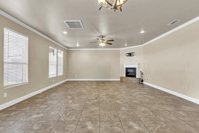 Building Photo - 1744 Boise Dr