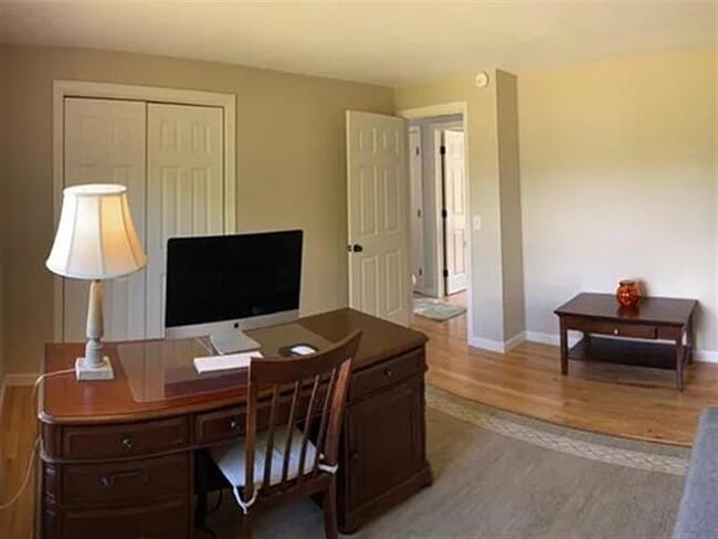 Building Photo - This newly renovated single family home