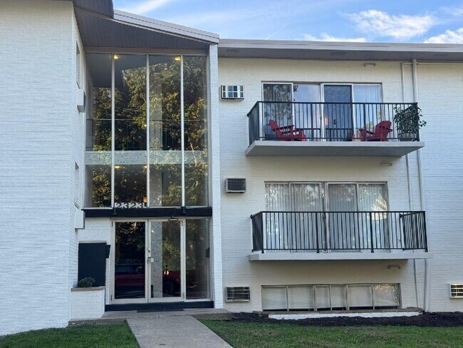 Foto del edificio - Grandin Properties -Hyde Park