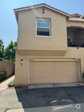 Building Photo - 3000 Sierra View Cir