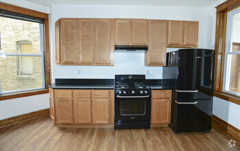 Building Photo - 2318 S Marshall Blvd