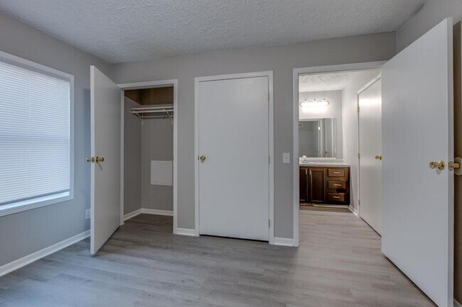 Foto del edificio - 301 Fair St