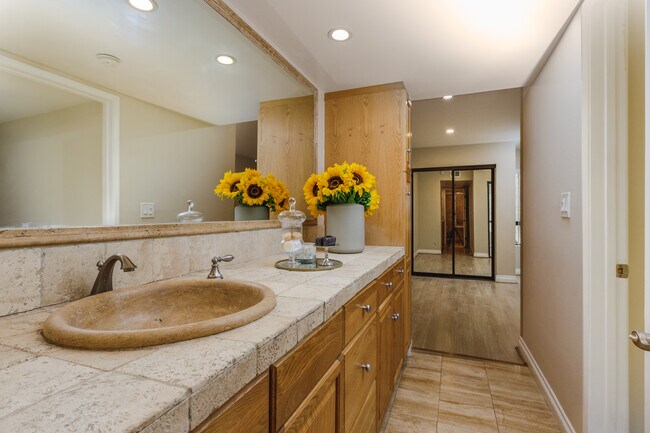 bathroom - 22100 Burbank Blvd