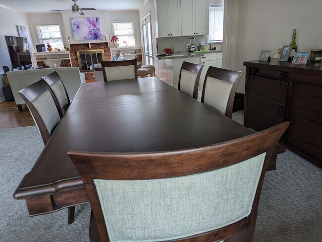 Foto del edificio - 5230 S Columbia Ave