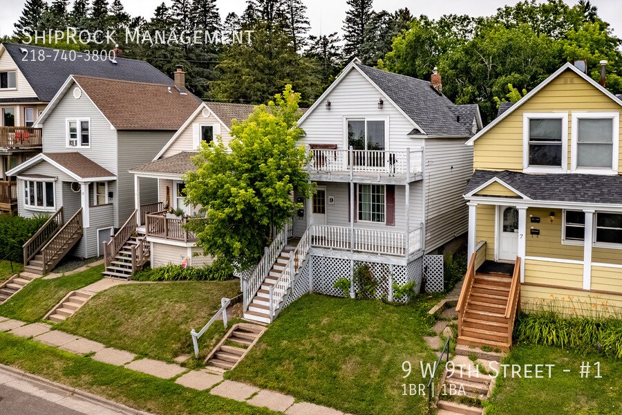 Primary Photo - 9 W 9th St