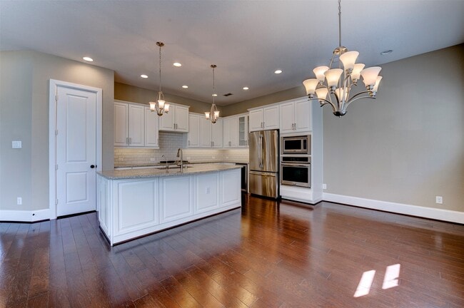 Building Photo - 8825 Ashbloom Ln