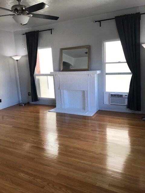 Primary Photo - 620 E Maple St