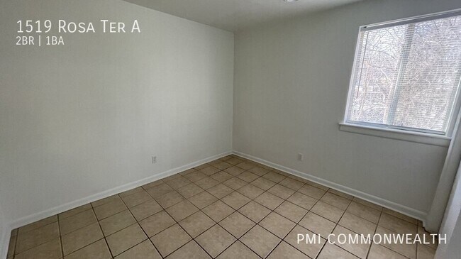 Foto del edificio - 1519 Rosa Terrace