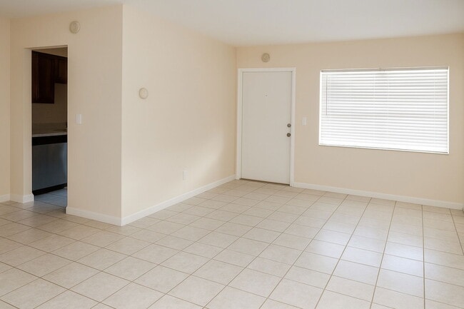 Building Photo - 1450 Atlantic Shores Blvd