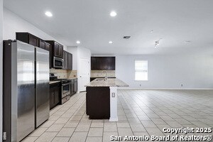 Building Photo - 8719 Hudson Holw
