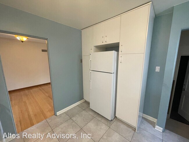 Building Photo - 3 br, 2 bath House - 1060 S Garfield St