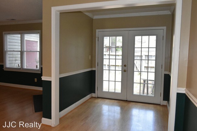 Building Photo - 2 br, 2.5 bath House - 102 Pheasant Watch