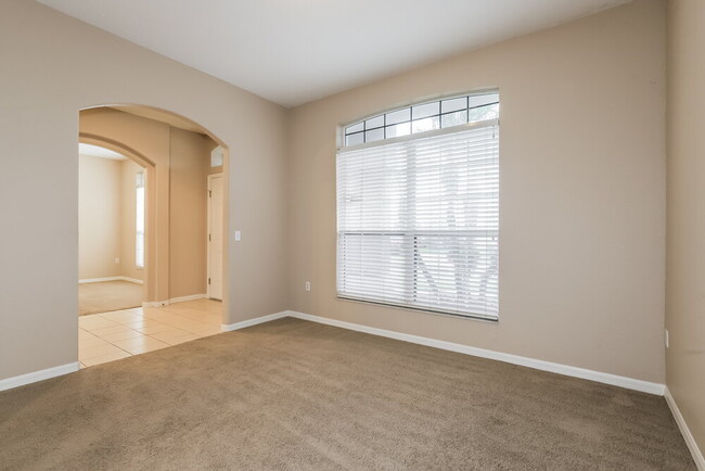 Foto del edificio - 2779 Berkford Cir