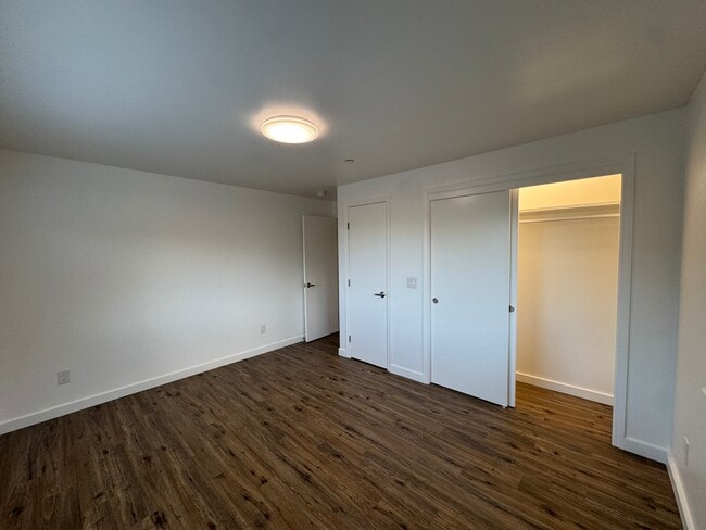 Building Photo - 41-675A Mokulama St