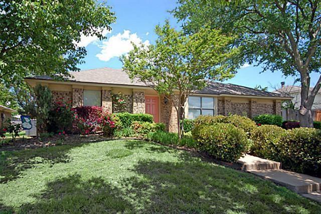 Foto principal - 1427 Tartan Dr