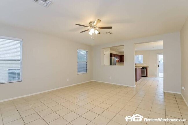 Foto del edificio - NEWLY RENOVATED!!! 3 bed 2 bath Ready for ...