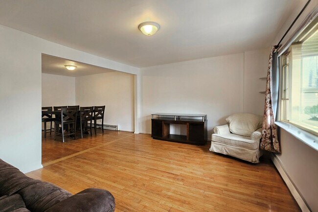 Foto del edificio - 41 ALAN Ter