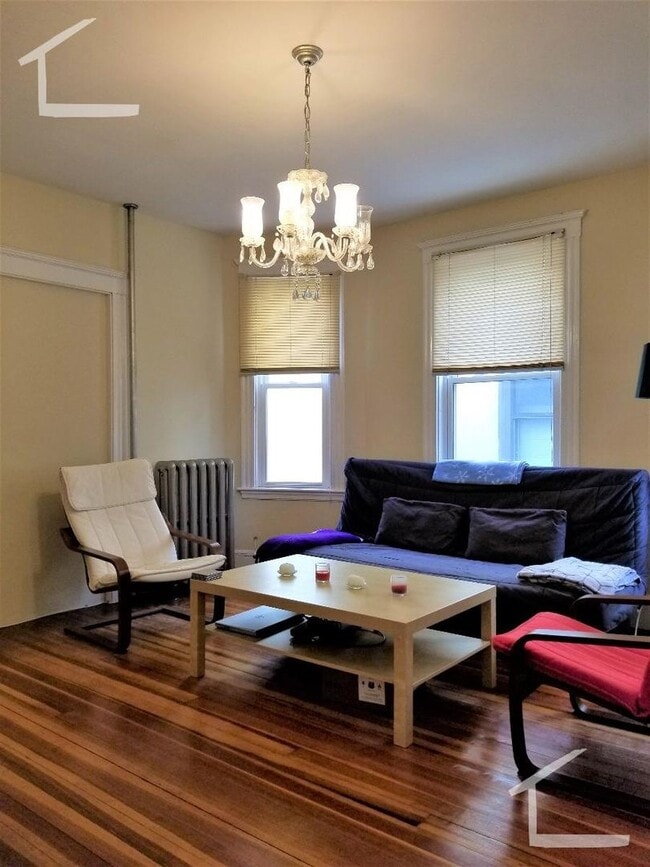 Building Photo - VERY NICE 3 BED IN BROOKLINE!!!!