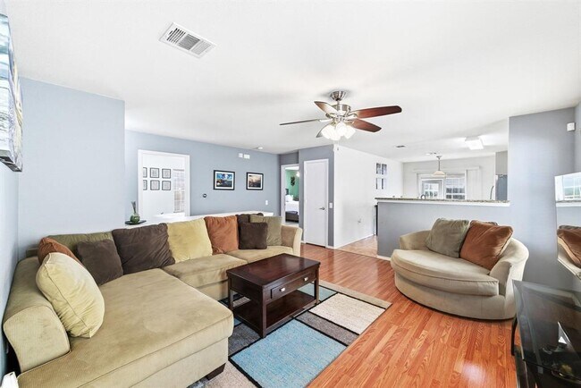 Foto del edificio - 1905 Espino Cove