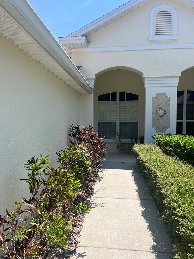 Foto principal - 1436 Carlow Cir
