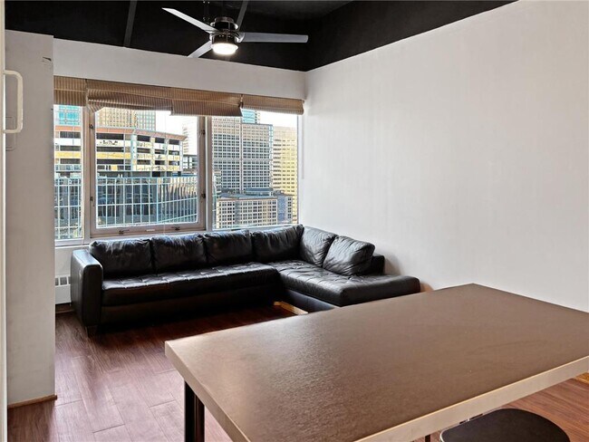 Foto del edificio - 431 S 7th St