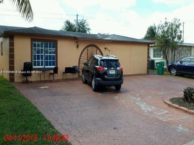 8516 Miramar Pkwy, Miramar, FL 33025 - House Rental in Miramar, FL ...