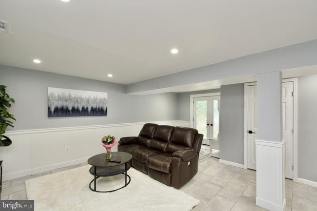 Foto del edificio - 5576 Neddleton Ave