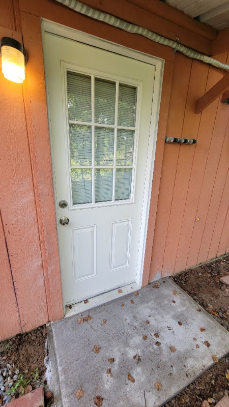 Foto del edificio - 2100 Hill Top Ct